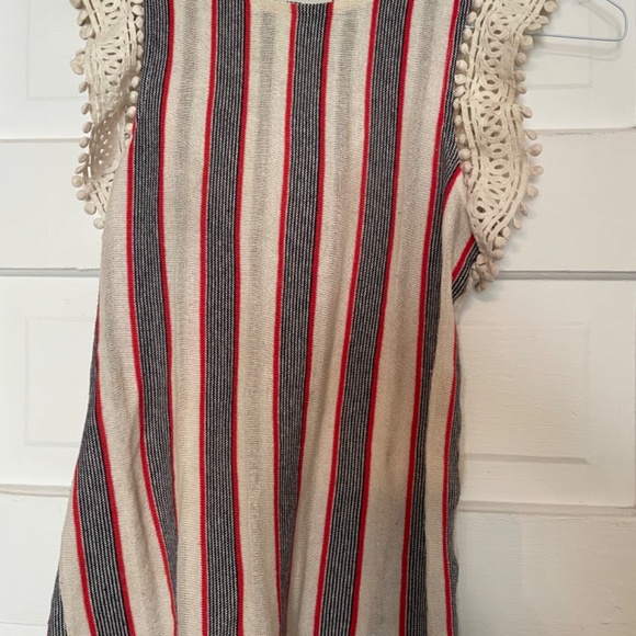 Women’s size small knit & sheer tees (6 pack) - Picture 6 of 6